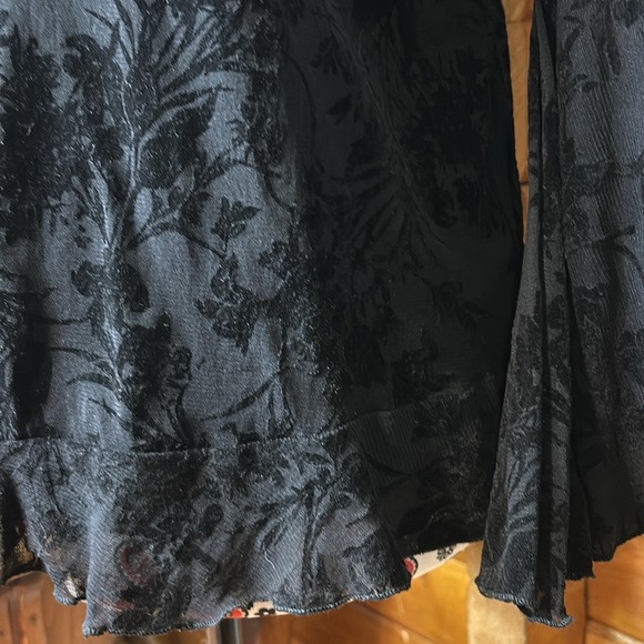 Papillon top - Picture 4 of 8